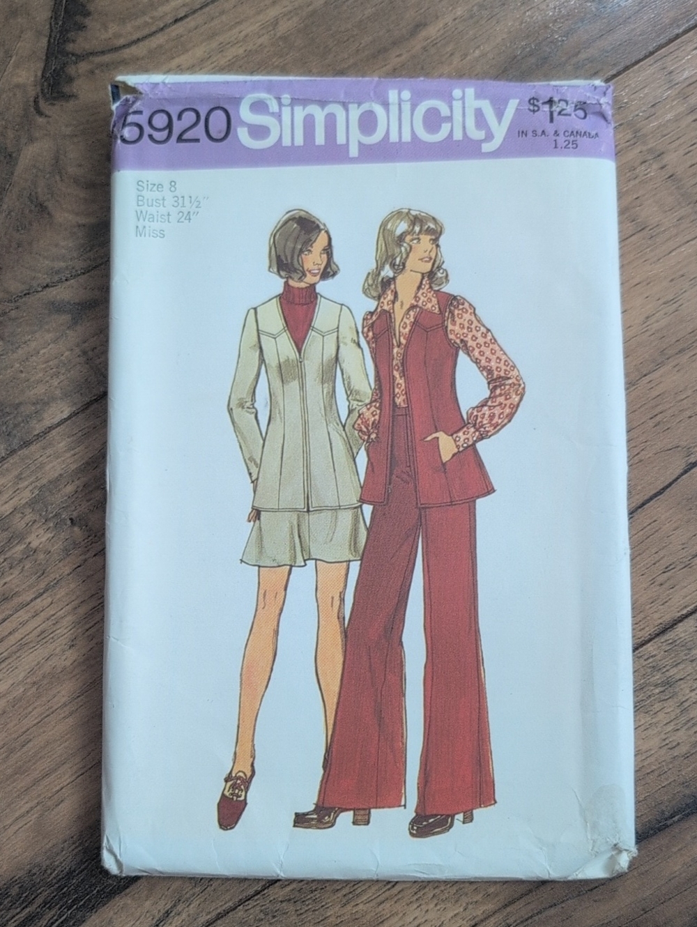 Simplicity Wide-Leg Pants & Tunic Sewing Pattern in Red and Cream
